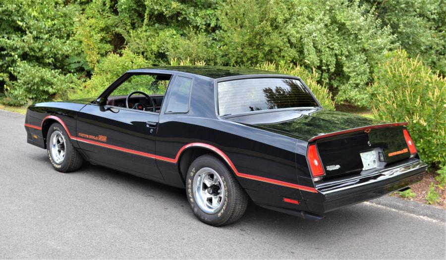  Chevrolet Monte Carlo SS 1985 года  (фото 5 из 69)